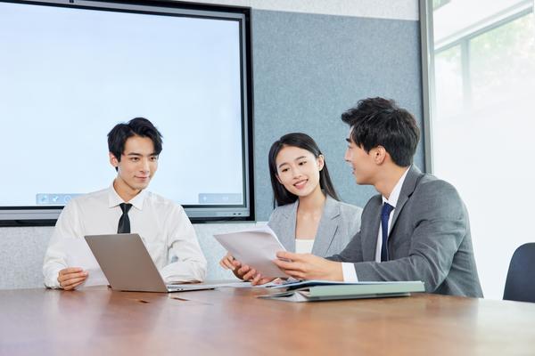 装修公司团队管理中的法律合规与风险防范 图1