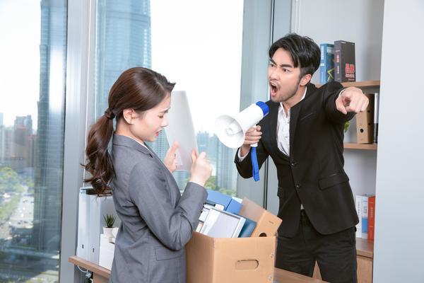 《大老板酒后驾车被抓，痛定思痛引社会关注》 图1