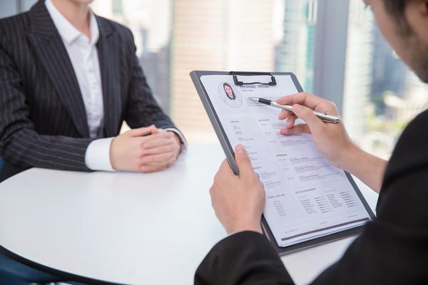 《酒后驾车伤人事件频发，安全驾驶警惕酒驾陷阱》 图1