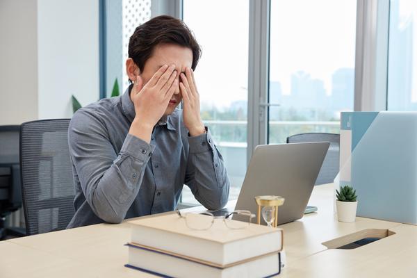 唐镇劳动仲裁|加班与下班时间争议的法律解读 图1