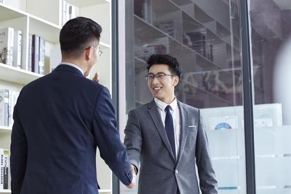 “同行业国企竞争加剧：如何应对市场挑战与机遇？” 图2