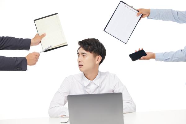 平定劳动仲裁在哪里上班：了解劳动仲裁机构及其职能 图1