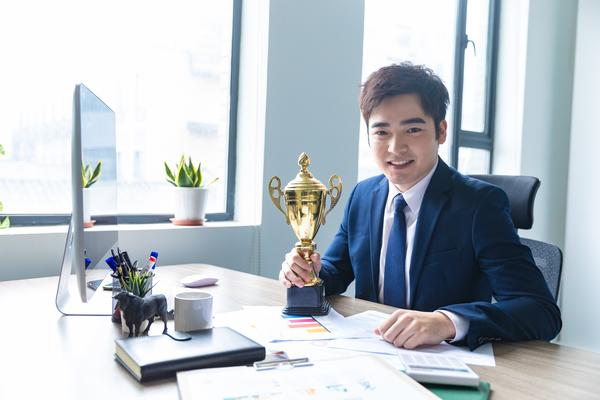 中国男性同性婚姻的法律挑战与 图1