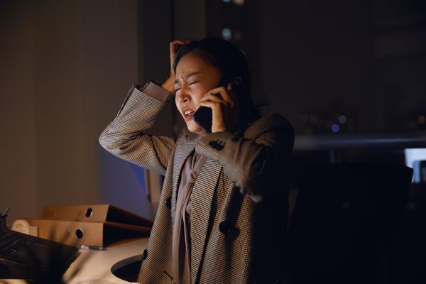 酒后驾车上网：消除疲劳的有效方法吗？ 图1
