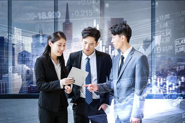 《厂区内交通法规全面解析：保障员工生命财产安全》图1