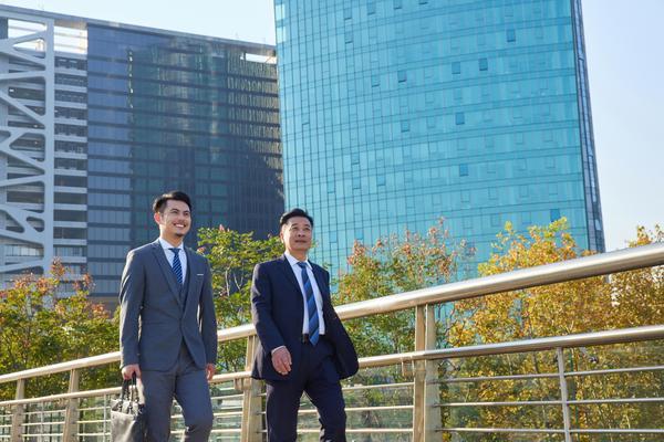 上下班途中发生交通事故伤残赔偿标准及流程图1