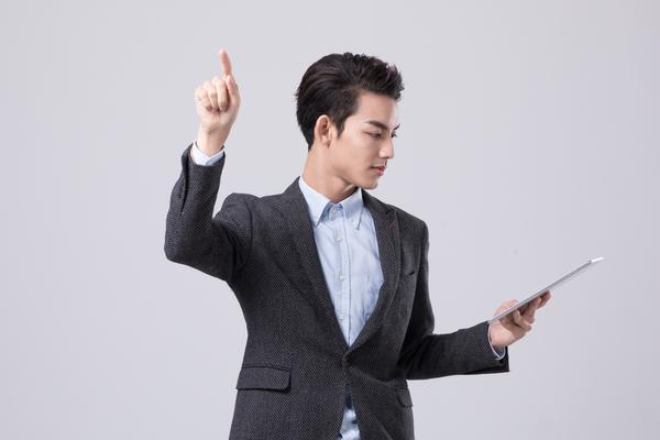 《双重灾难：意外交通事故中的赔偿困境》图1