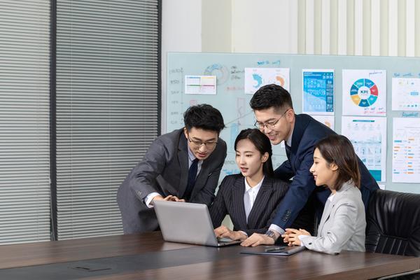 《公司举办丰富多样的体育赛事，加强员工团队建设》图1