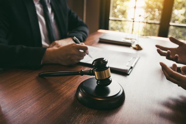 交通法规：交通事故责任划分与损害赔偿的法律适用 图2