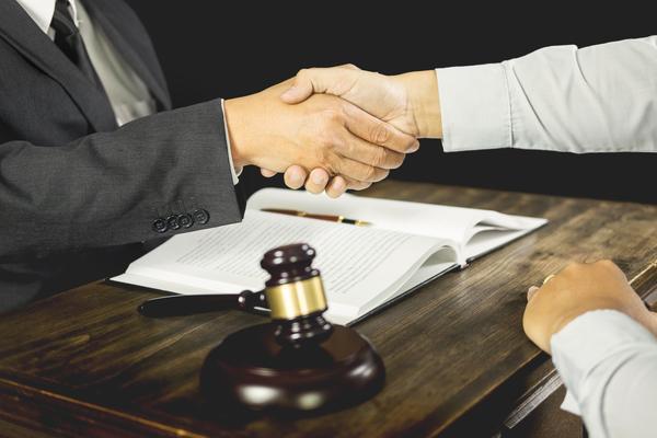 交通肇事责任认定的纠正：公正公平处理事故责任图1