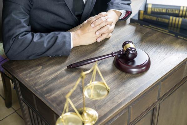 《偷盖事业单位公章合同的有效性分析》图1