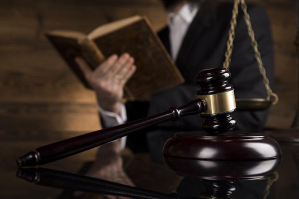 违反交通法规会判刑：法律后果与责任追究深度解析 图2