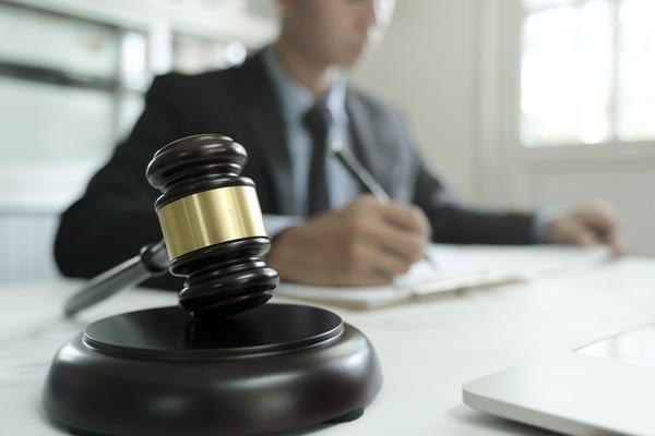 全国每年交通肇事罪人数：透视我国道路交通安全违法犯罪现状 图1