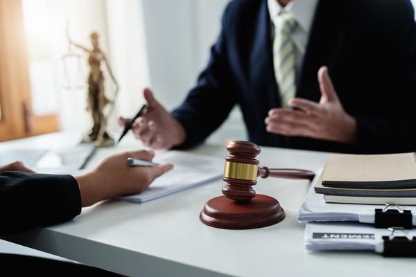 交通事故被告需要承担诉讼费用吗？了解相关法规 Here! 图2