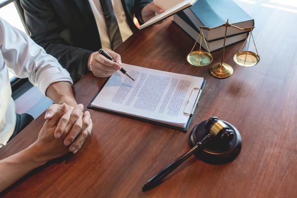 《交通肇事逃逸院方会立案调查，正义能否得到伸张？》 图2