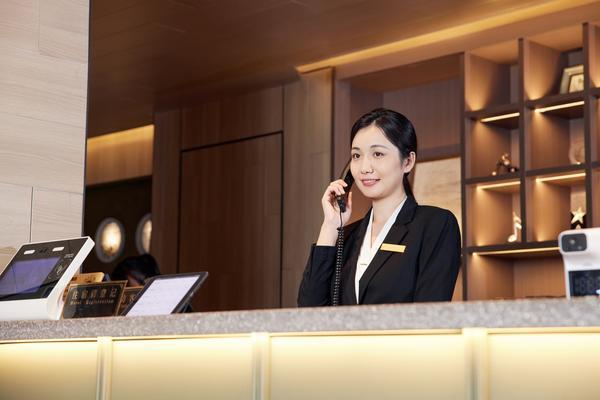 关于 XYZ 公司的监事变更登记公告 图2