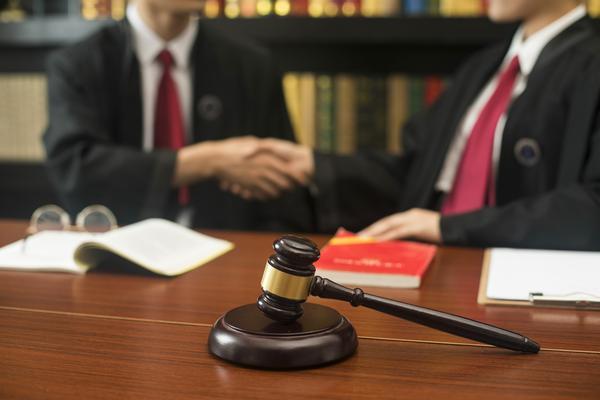 交通肇事律师咨询怎么收费|交通事故法律服务费用解析 图2