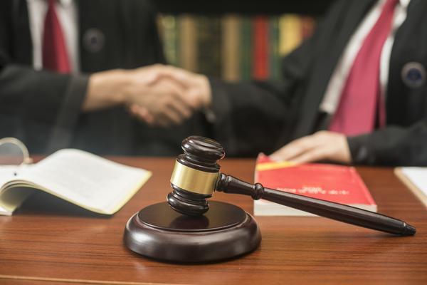 交通肇事罪律师24小时：专业法律与服务图1