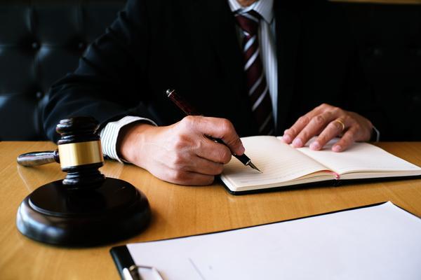 交通肇事律师事务所：专业交通事故法律服务的卓越选择 图1