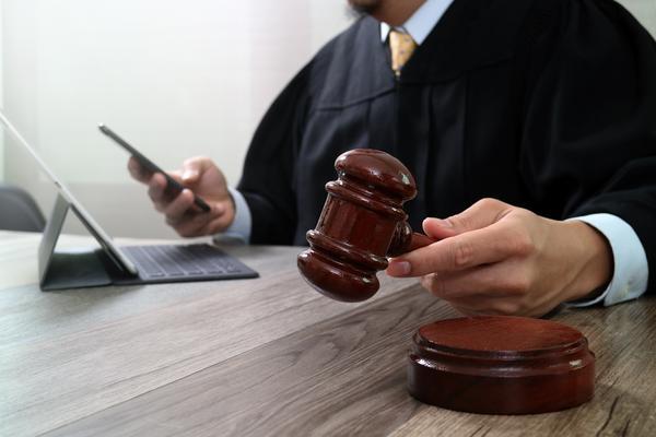 交通事故赔偿律师|专业法律服务解析 图1