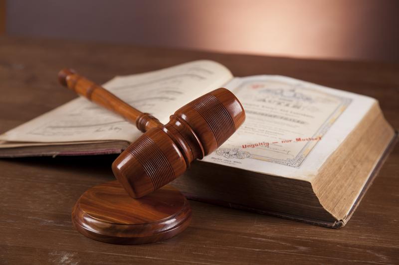 交通肇事后可以起诉他人吗|交通事故责任认定与诉讼流程解析 图1