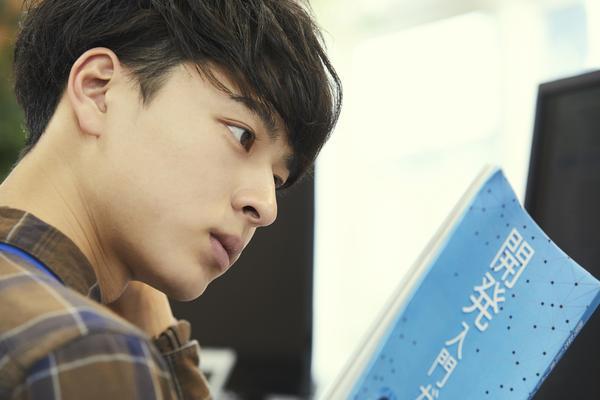 打造冬季睡眠新体验:品牌策划与设计方案 图2