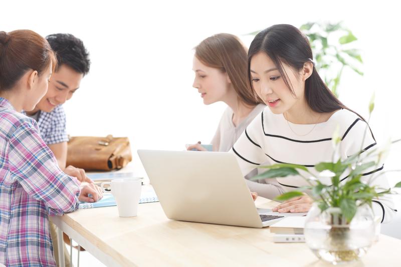 女方抚养未成年子女的权益保障与责任分配 图2