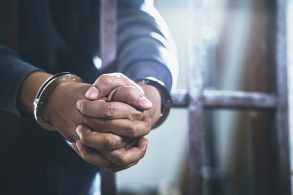 《交通肇事逃逸的刑法规定及处罚方式》 图2